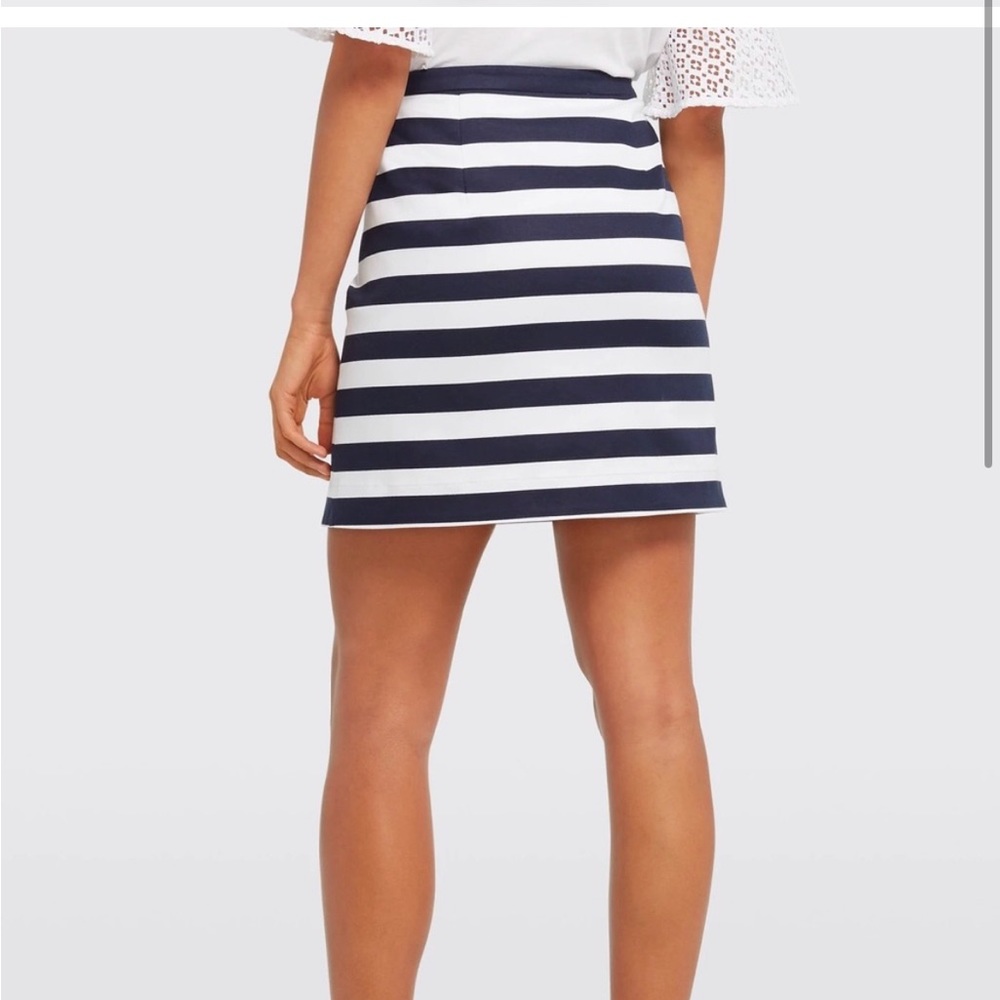 Draper James Navy & White Striped Mini Skirt.  Size 0 - Picture 2 of 6